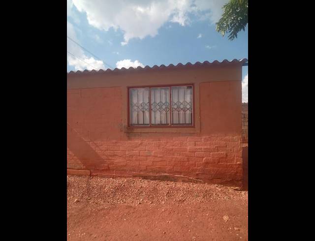 1 BEDROOM HOUSE FOR SALE IN BRAM FISCHERVILLE